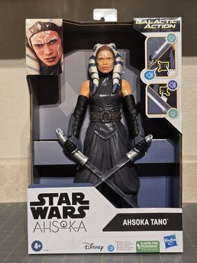 Hasbro Star Wars Ahsoka Tano Figure (Electronic/Talking)